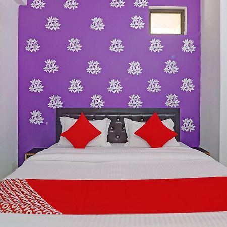 Hotel O Sparrow Nest Varanasi Esterno foto