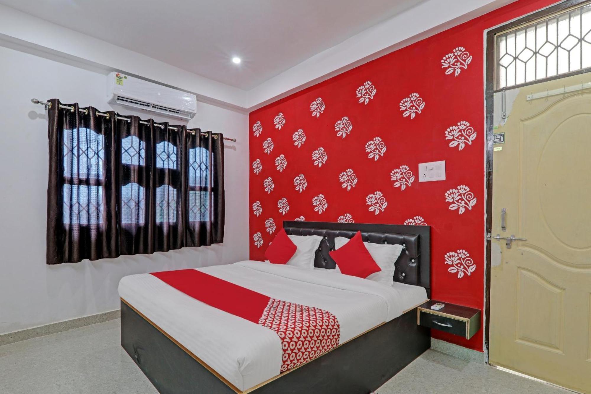 Hotel O Sparrow Nest Varanasi Esterno foto